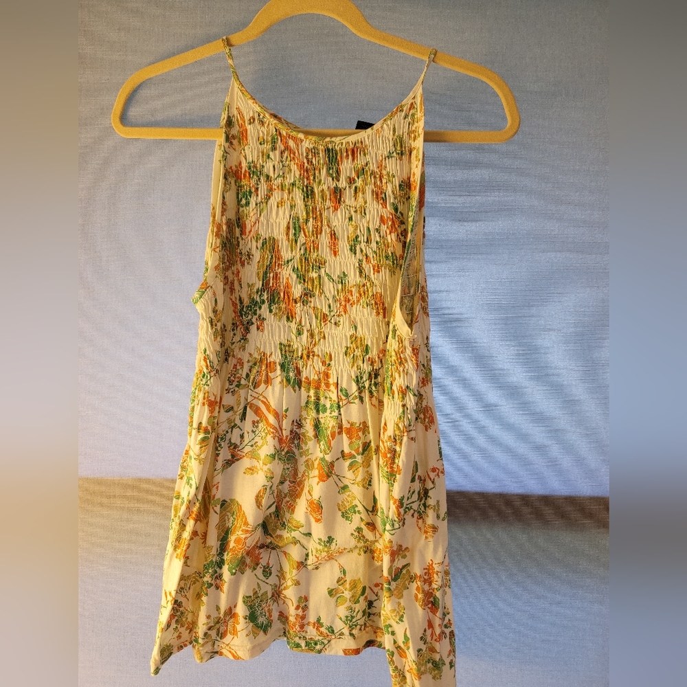 Summer spaghetti strap shirt